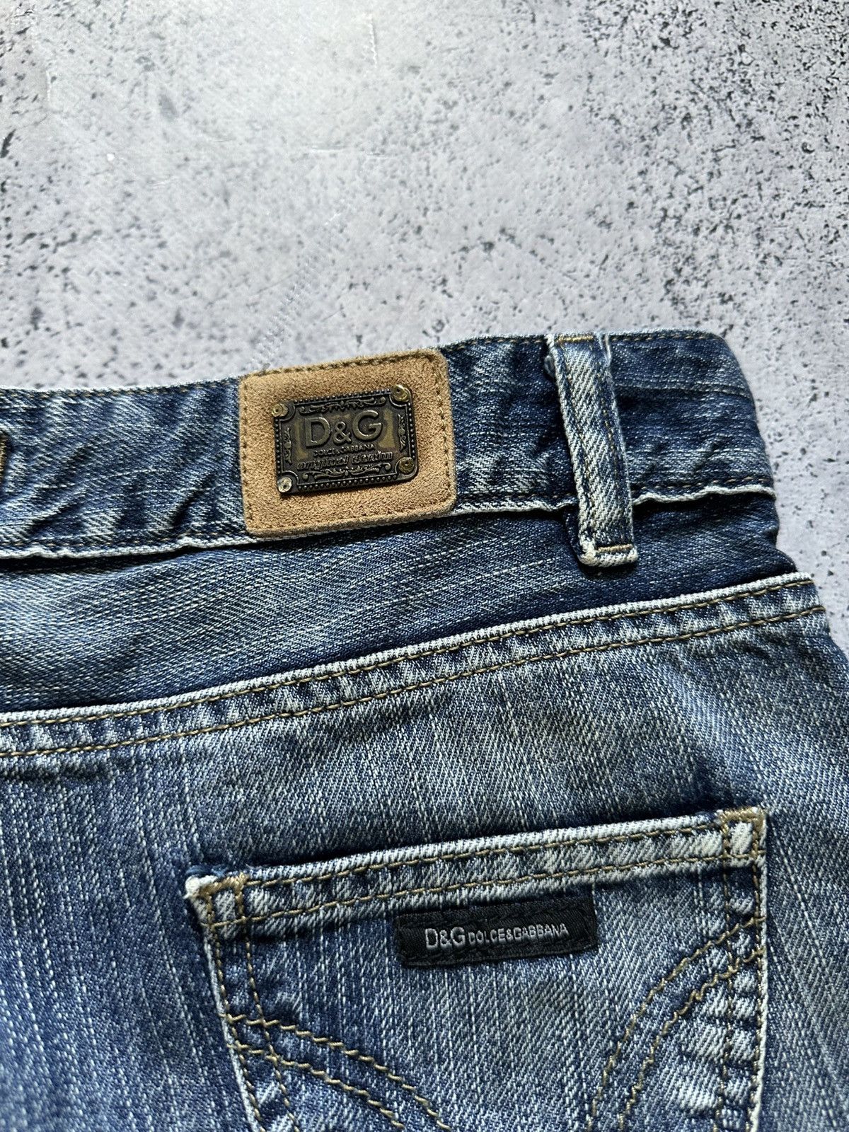 Dolce & Gabbana Vintage Dolce & Gabbana Metal Logo Washed Denim Jeans Y2K USA Size US 32 / EU 48 - 3 Thumbnail