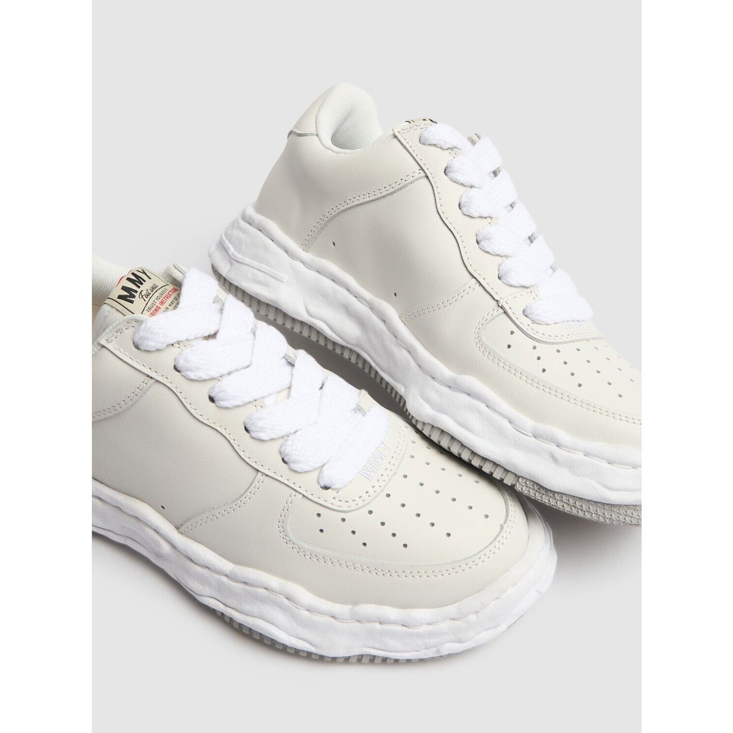 Other MIHARAYASUHIRO Wayne Men's White Leather Sneakers New & Auth Size US 7 / EU 40 - 2 Thumbnail