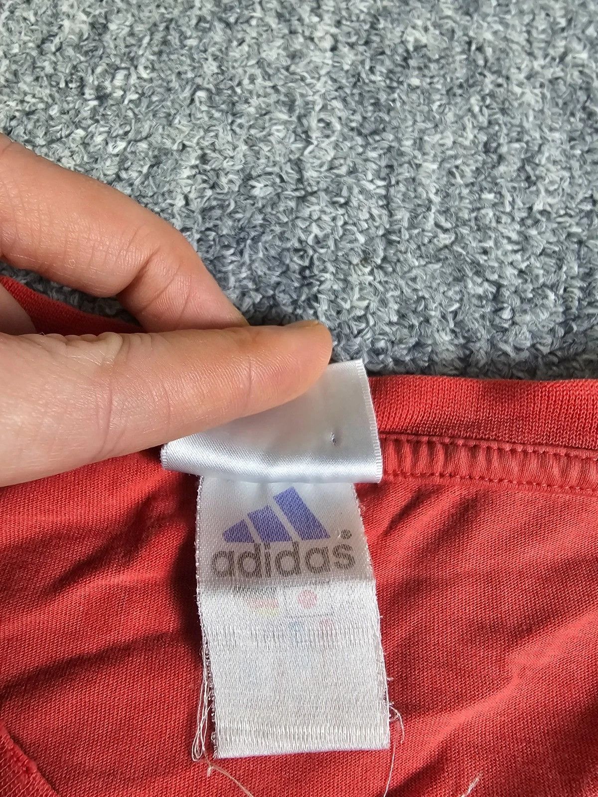 Adidas Adidas Y2K 2001 Spellout Faded Red Graphic Tee Vintage XL Size US XL / EU 56 / 4 - 8 Thumbnail