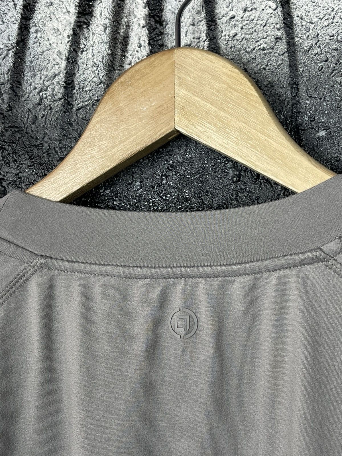 Represent Clo. Represent Clo. Basic Grey T-Shirt Men’s Size XXL Size US XXL / EU 58 / 5 - 9 Thumbnail