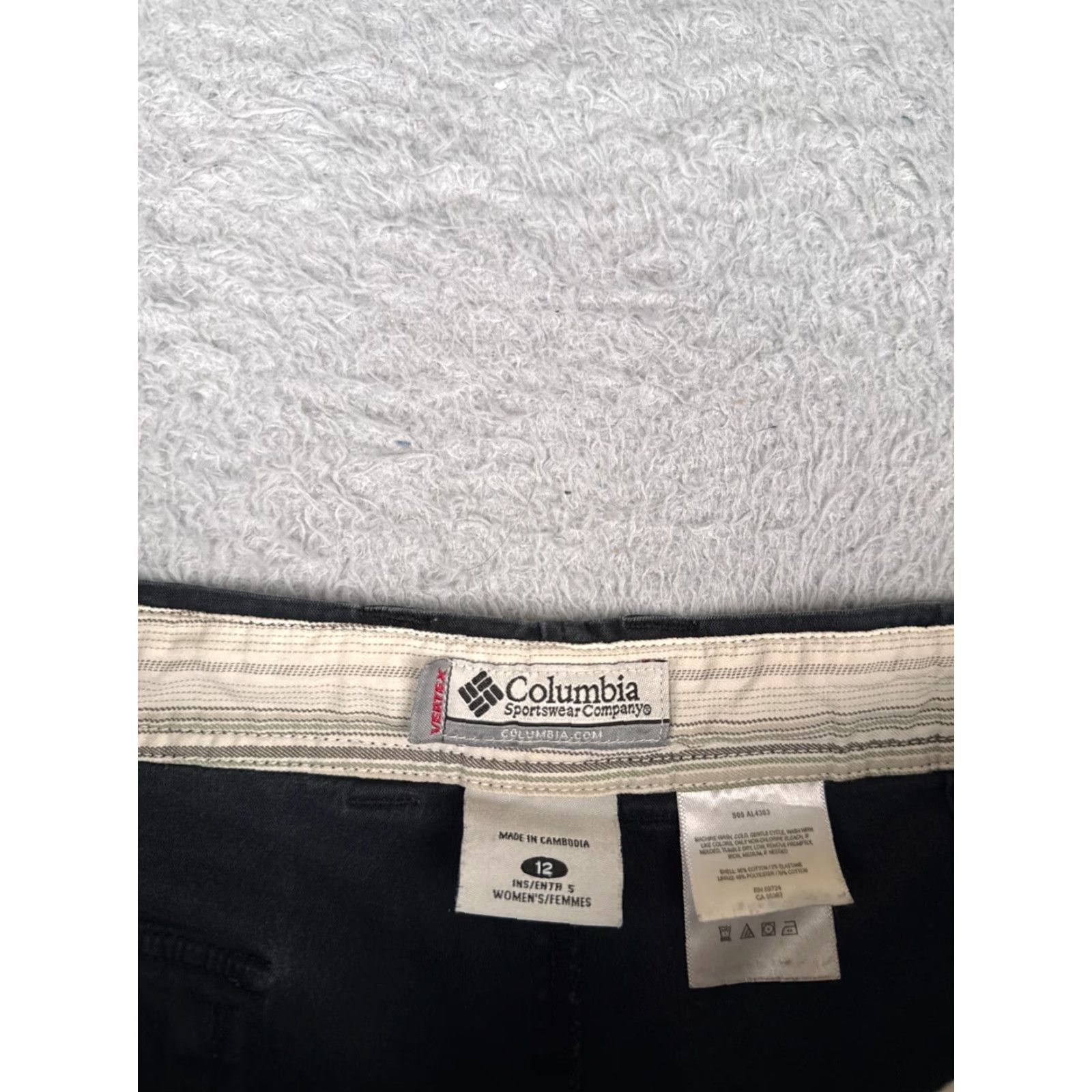 Vintage Columbia Shorts Womens 12 Black Chino Cotton Blend Vertex Hiking Camping 32x5 Size 28" / US 6 / IT 42 - 7 Thumbnail