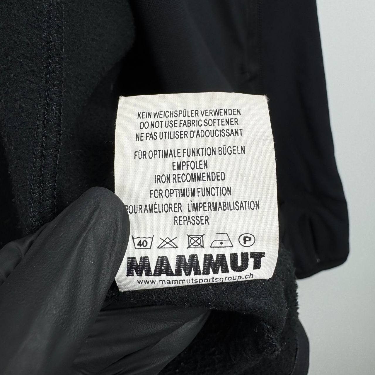 Mammut Mammut Softshell Hooded Jacket Black Outdoor Zip Mens Size M Size US M / EU 48-50 / 2 - 12 Thumbnail