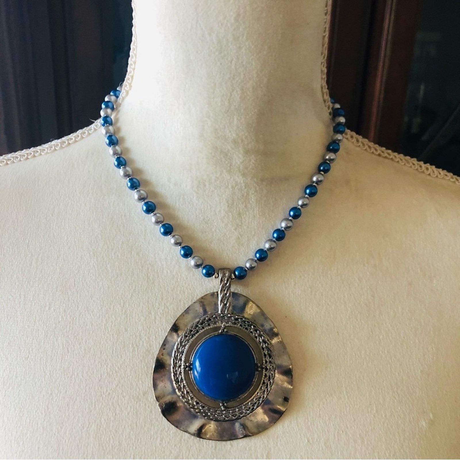 Handmade Handcrafted repurpose large blue chalcedony Pearl necklace Size ONE SIZE - 2 Thumbnail
