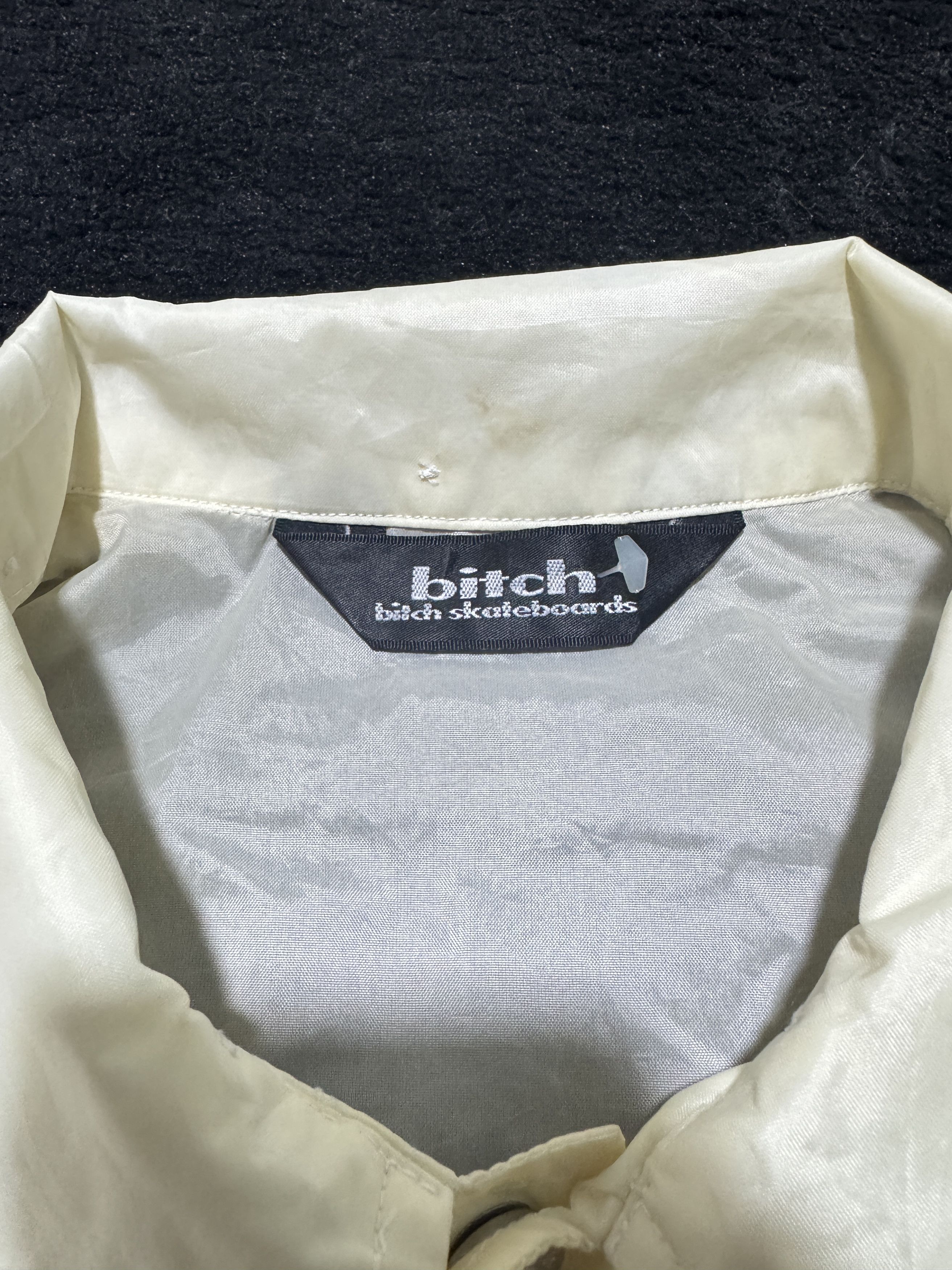 Shorty's Skateboards Vintage Bitch Skateboard Light Coach Jacket Dirty Size US L / EU 52-54 / 3 - 6 Thumbnail
