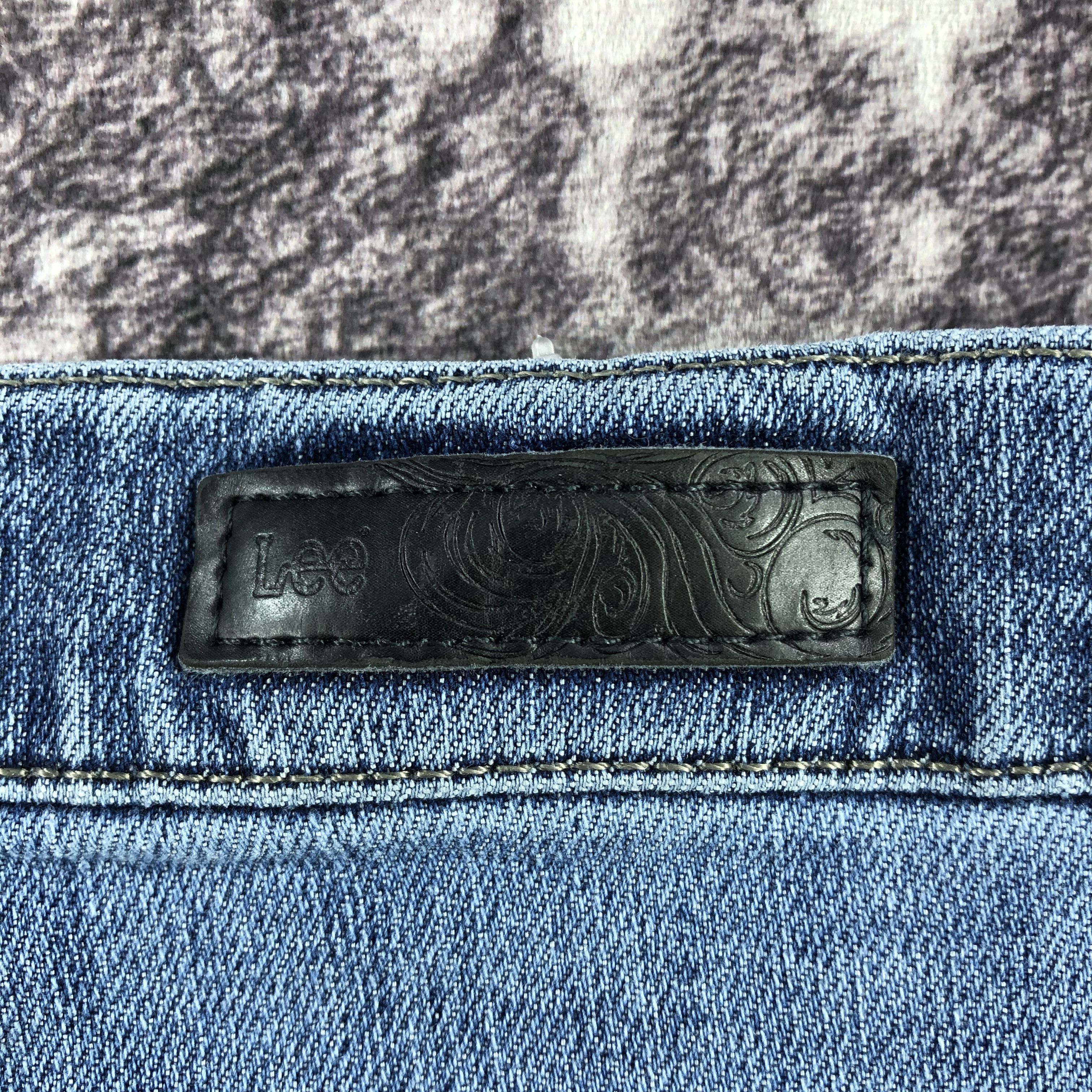 Lee × Vintage Vintage Blue Wash Lee Jeans-JM2860 Size US 31 - 6 Thumbnail
