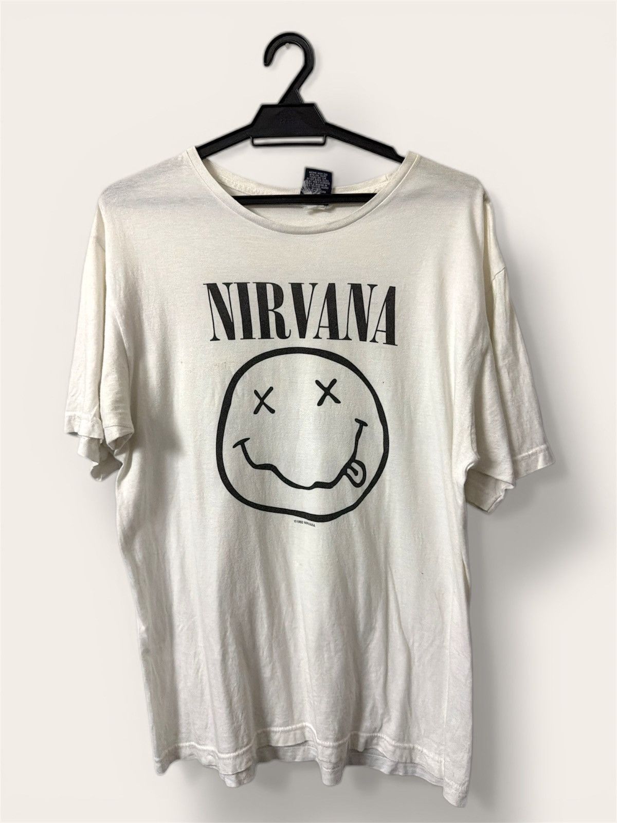 Nirvana Nirvana 90s Smiley Tee Vintage Size US L / EU 52-54 / 3 - 1 Thumbnail