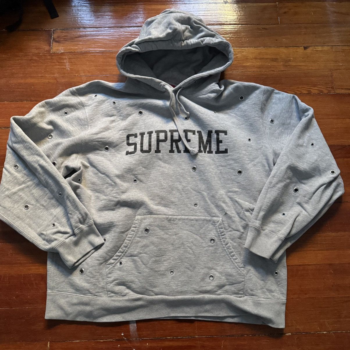 Hypebeast × Streetwear × Supreme Supreme SS20 Collection Gray 