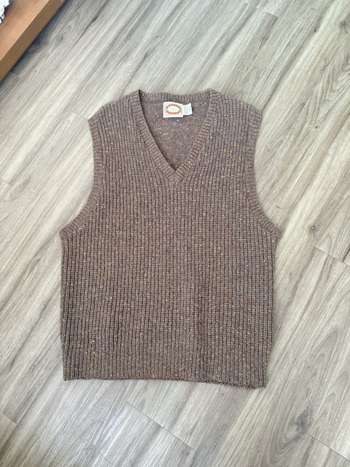 Banana Republic Vintage Banana Republic Vest Mens Wool Blend Brown Large Size US L / EU 52-54 / 3 - 1 Thumbnail