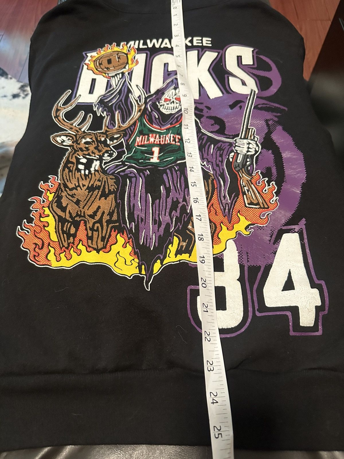 Warren Lotas Rare Warren Lotas Milwaukee Bucks Hoodie Size US S / EU 44-46 / 1 - 6 Thumbnail