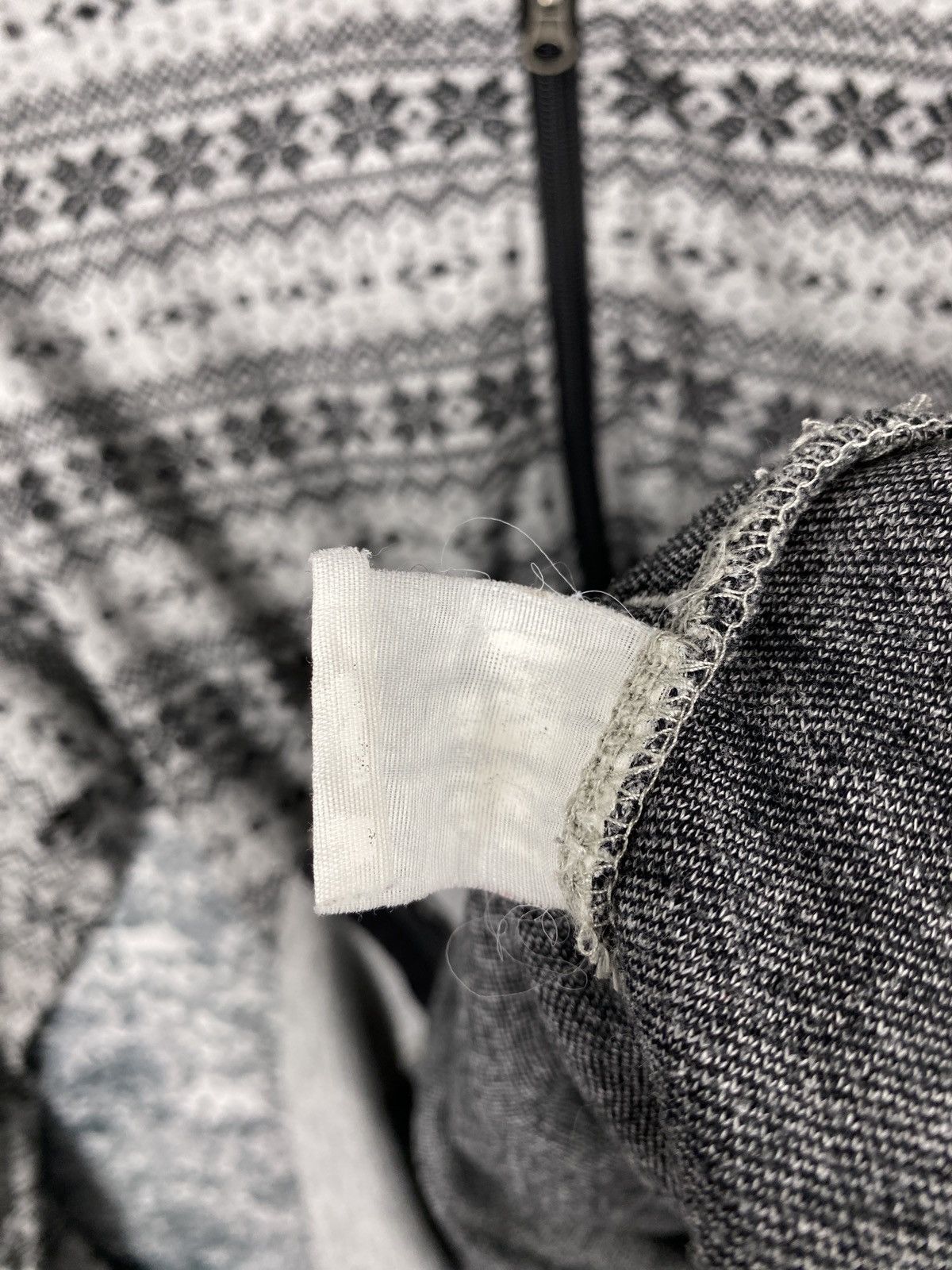 Japanese Brand Vintage Louis Chavlon Native Navajo Zip Up Hoodies Size US L / EU 52-54 / 3 - 8 Thumbnail