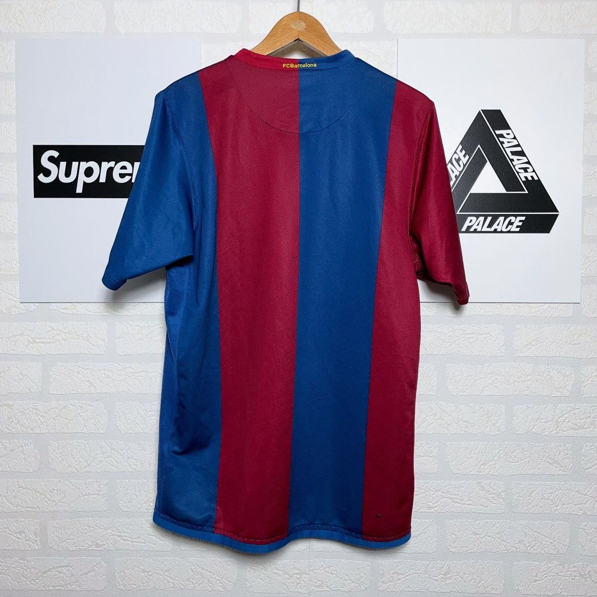 Nike FC Barcelona 2006 2007 jersey vintage Nike Size US M / EU 48-50 / 2 - 2 Thumbnail