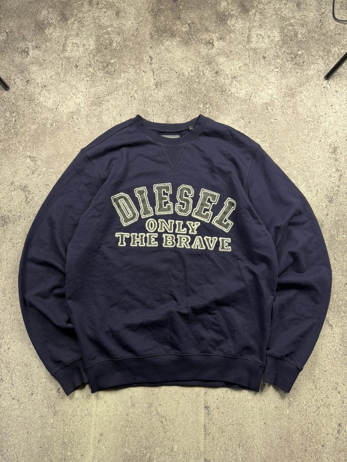 Diesel VINTAGE DIESEL ONLY THE BRAVE Y2K SWEATSHIRT JAPANESSE RARE Size US L / EU 52-54 / 3 - 1 Thumbnail
