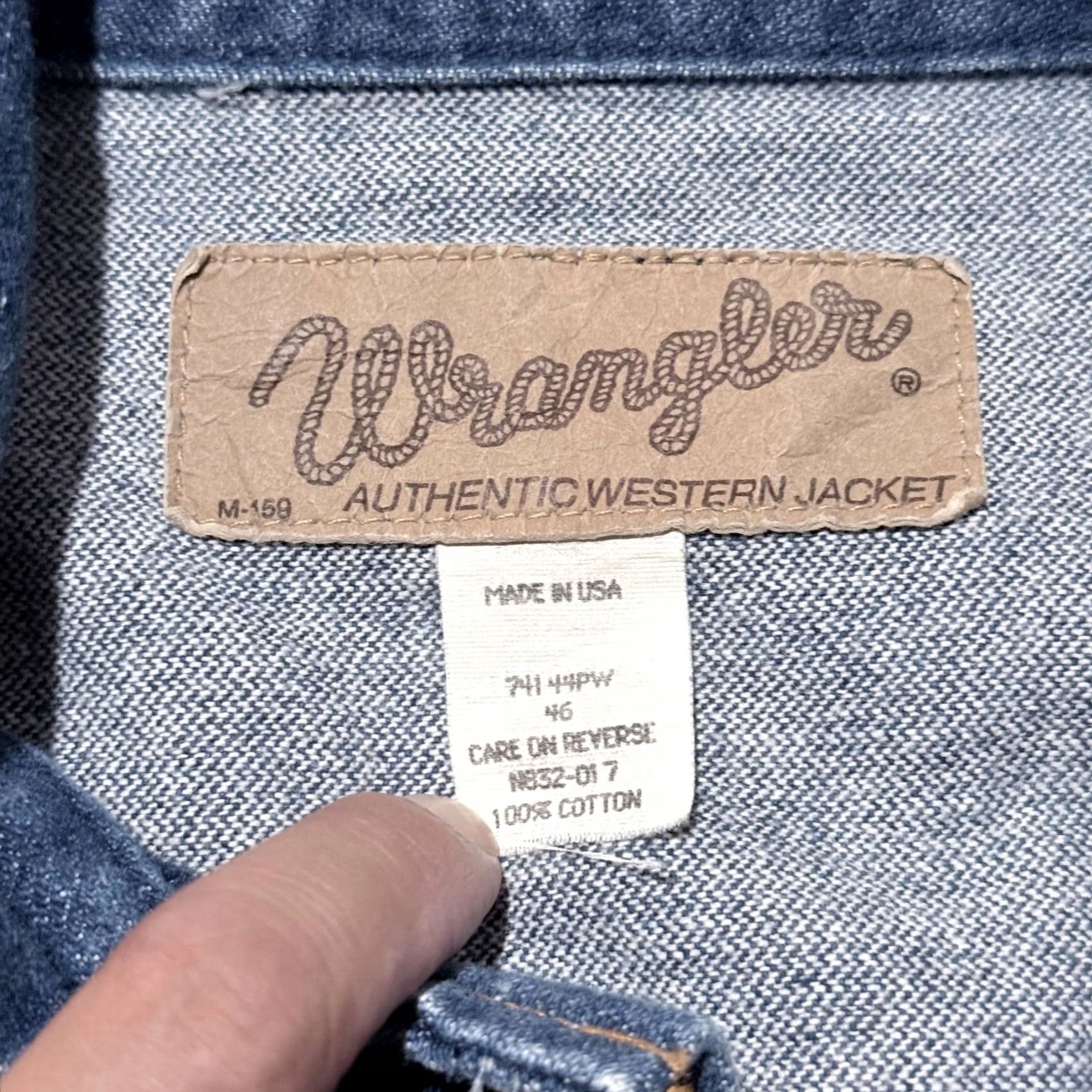 Wrangler Vintage Wrangler Denim Trucker Jacket Men Blue Western USA Made - 46 Size US S / EU 44-46 / 1 - 6 Thumbnail