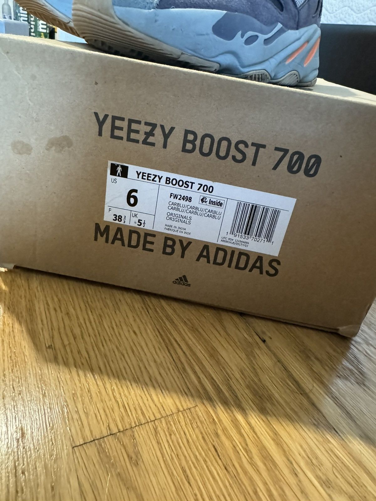 Adidas × Yeezy Yeezy 700 ‘Carbon Blue’ Size US 6 / EU 39 - 5 Thumbnail