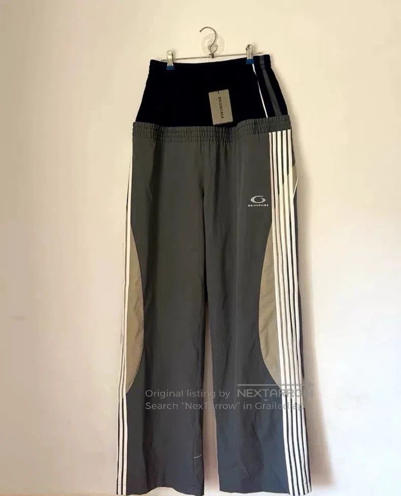 Balenciaga Balenciaga CutUp Paneled Sweatpants XS. Size US 26 / EU 42 - 1 Thumbnail