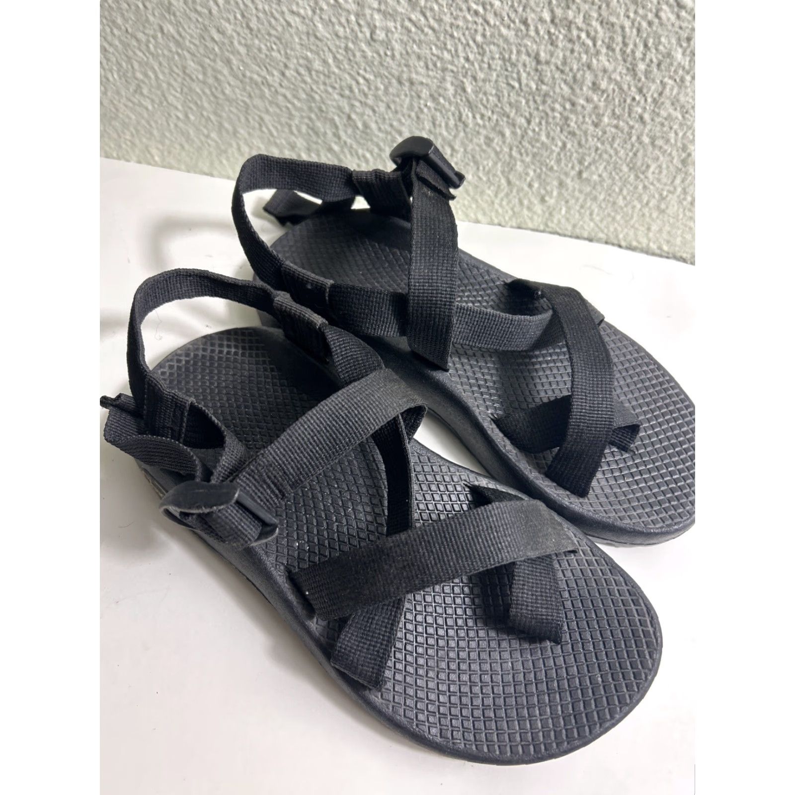 Chaco Chaco ZCloud 2 Sandal Women Solid Black Toe Loop Size 6 Sandal Womens Black ZCloud 2 Size US 6 / IT 36 - 4 Thumbnail