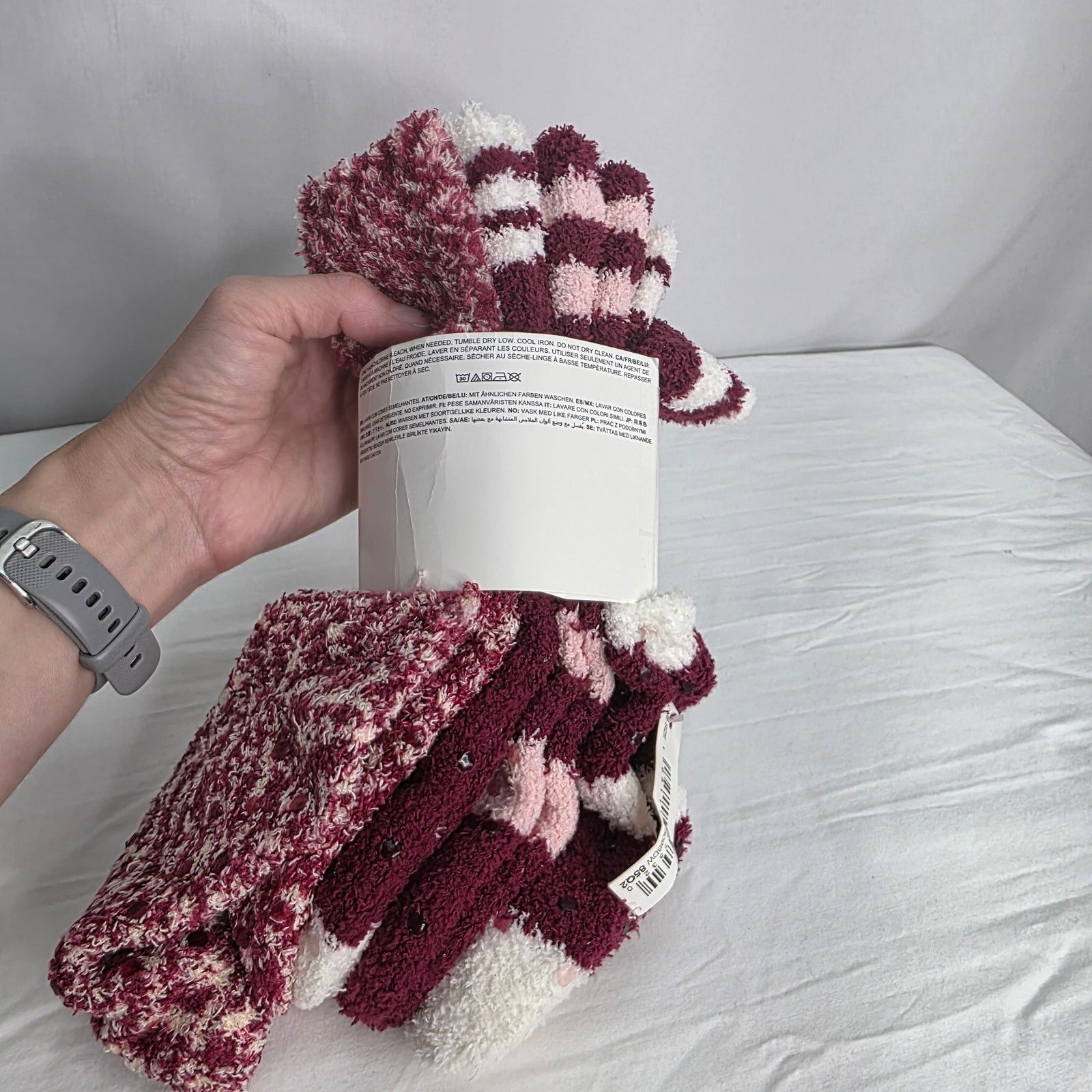 Other Fuzzy Women's Warm Socks 4 Pairs Non Skid Bottom One Size Size ONE SIZE - 9 Thumbnail