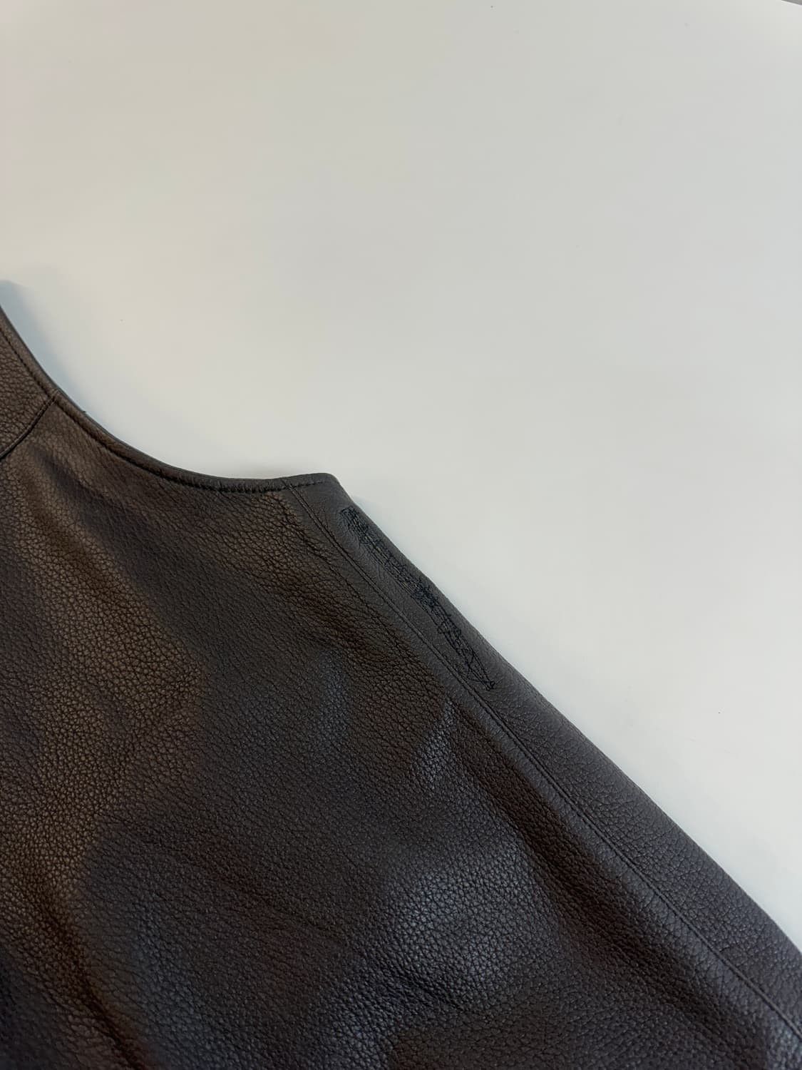 Ermenegildo Zegna Ermenegildo Zegna x Maserati Deerskin Vest / Size 48 Size US M / EU 48-50 / 2 - 3 Thumbnail