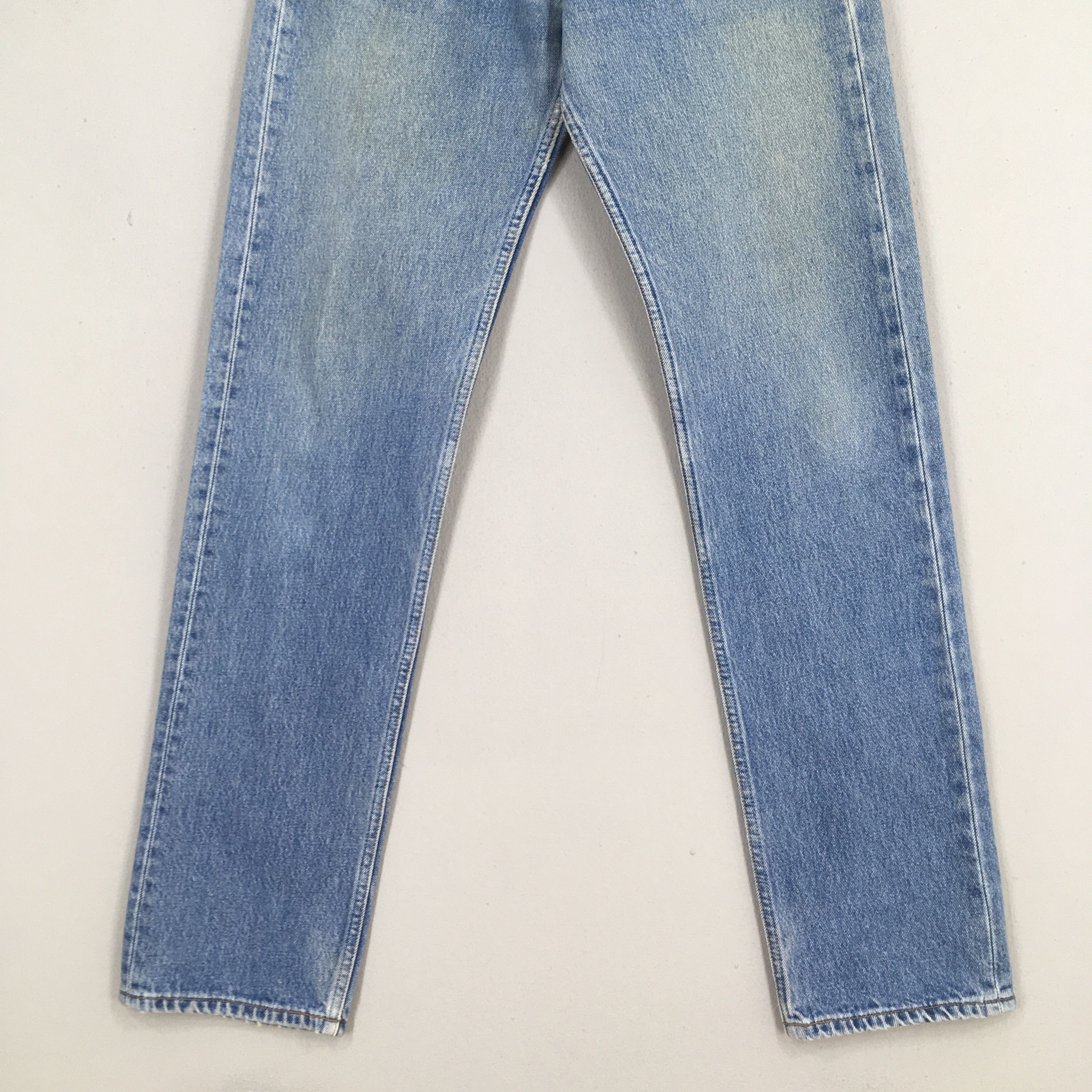 Levi's Size 28x32.5 Vintage 90s Levi's 501 Straight Cut Jeans S1906 Size 28" / US 6 / IT 42 - 3 Thumbnail