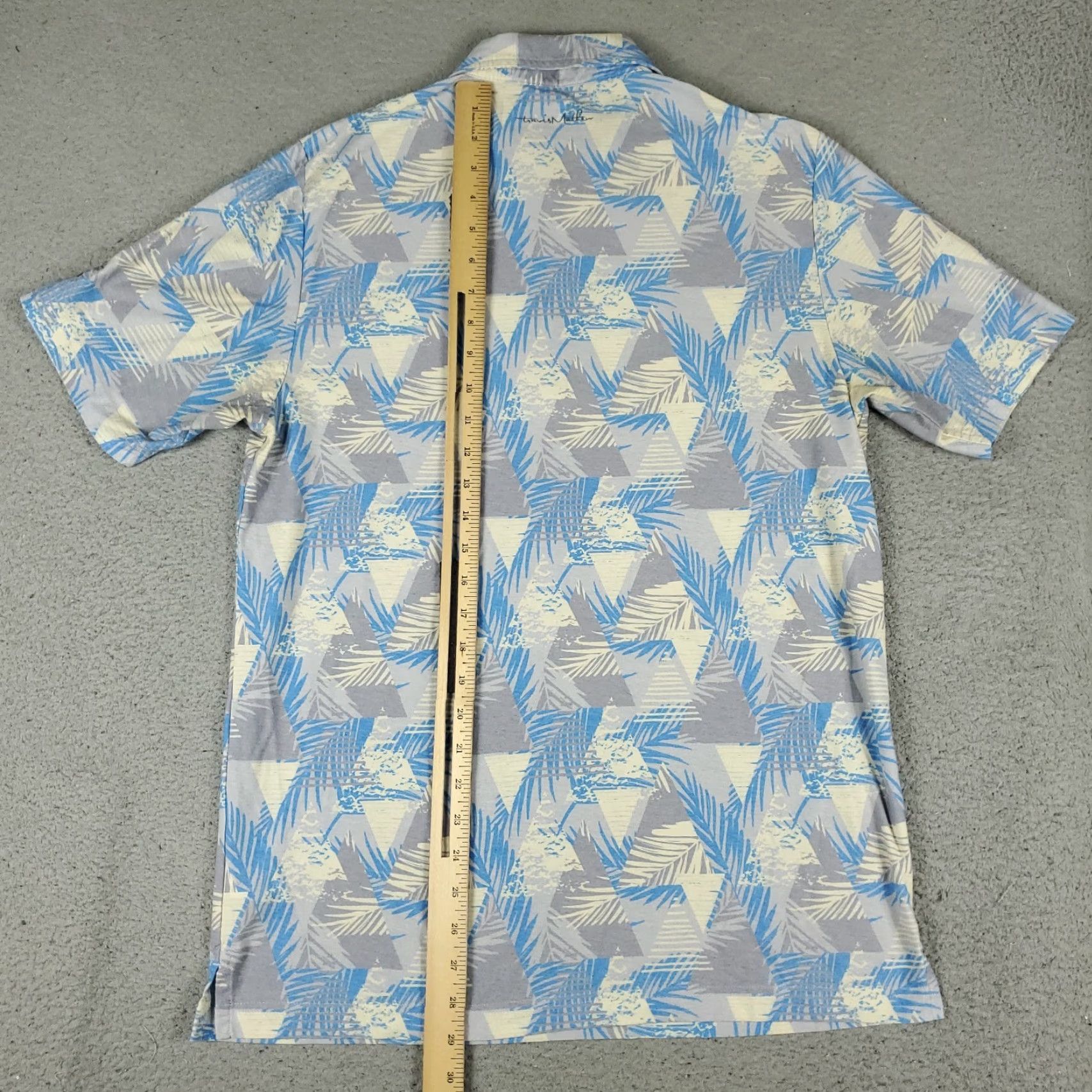 TravisMathew Travis Mathew Polo Shirt Mens M Blue Gray Geometric Leaf Print Golf Polo Shirt Mens Blue Gray Geometric Leaf Print Golf Size US M / EU 48-50 / 2 - 4 Thumbnail