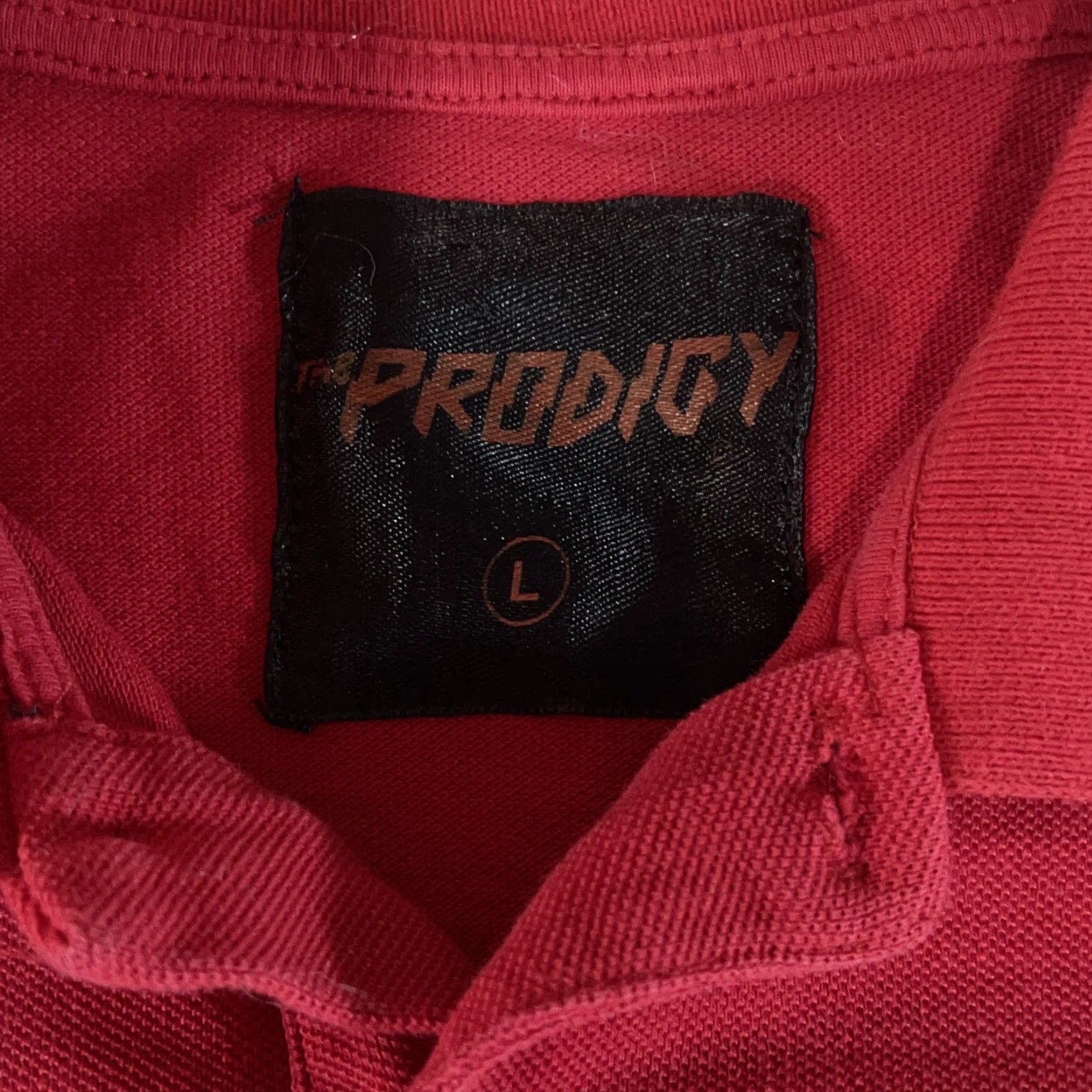 Vintage VINTAGE The Prodigy Ant Logo Official Band Slim Fit Red Polo Shirt Men's Size L RARE Size US L / EU 52-54 / 3 - 4 Thumbnail