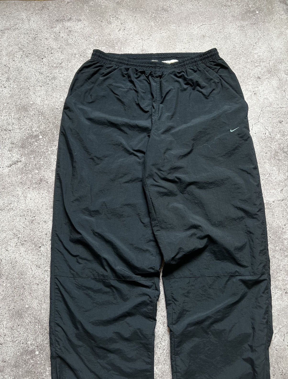Nike × Vintage Vintage Nike Track Pants Navy Blue Y2K Size US 36 / EU 52 - 2 Thumbnail