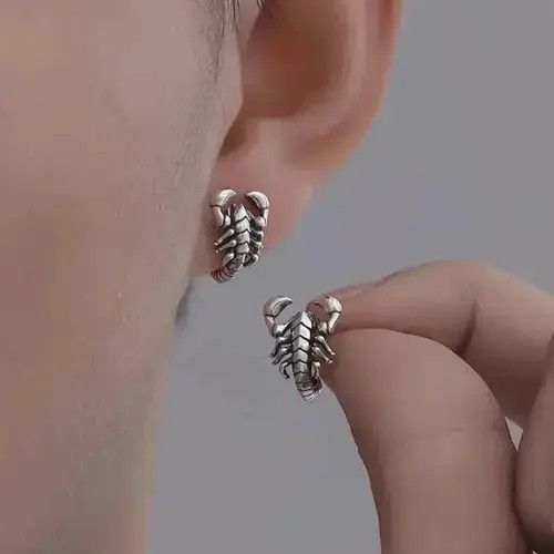 Jewelry Scorpion Stud Earrings Trendy in Old Silvery, Men's