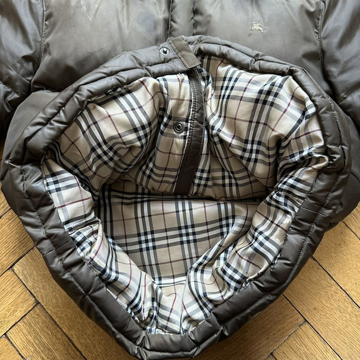 Burberry Burberry Black Label Fur Hood Puffer Jacket Size US L / EU 52-54 / 3 - 6 Thumbnail