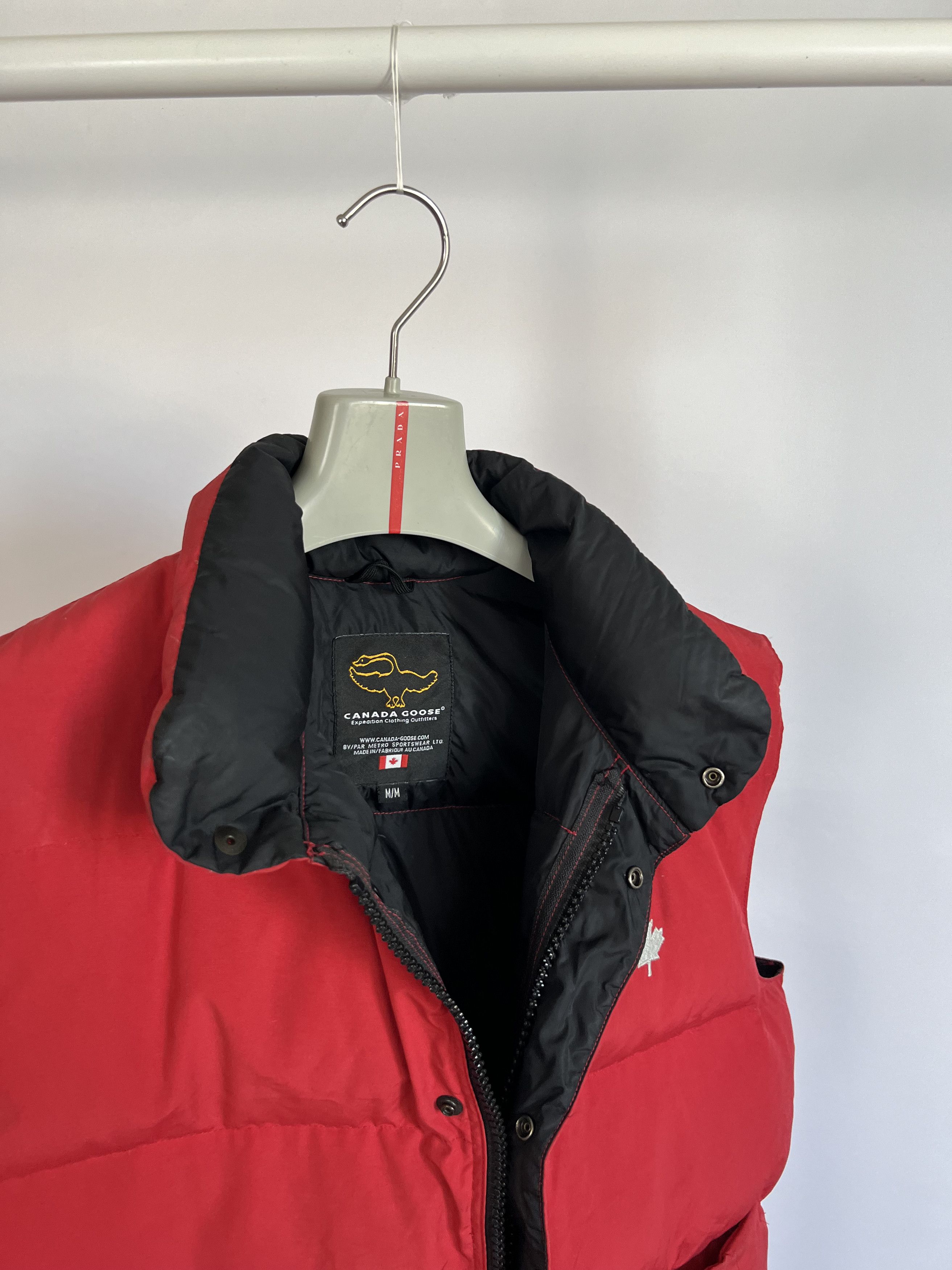 Canada Goose canada goose puffer vest size M luxury Size US M / EU 48-50 / 2 - 12 Thumbnail