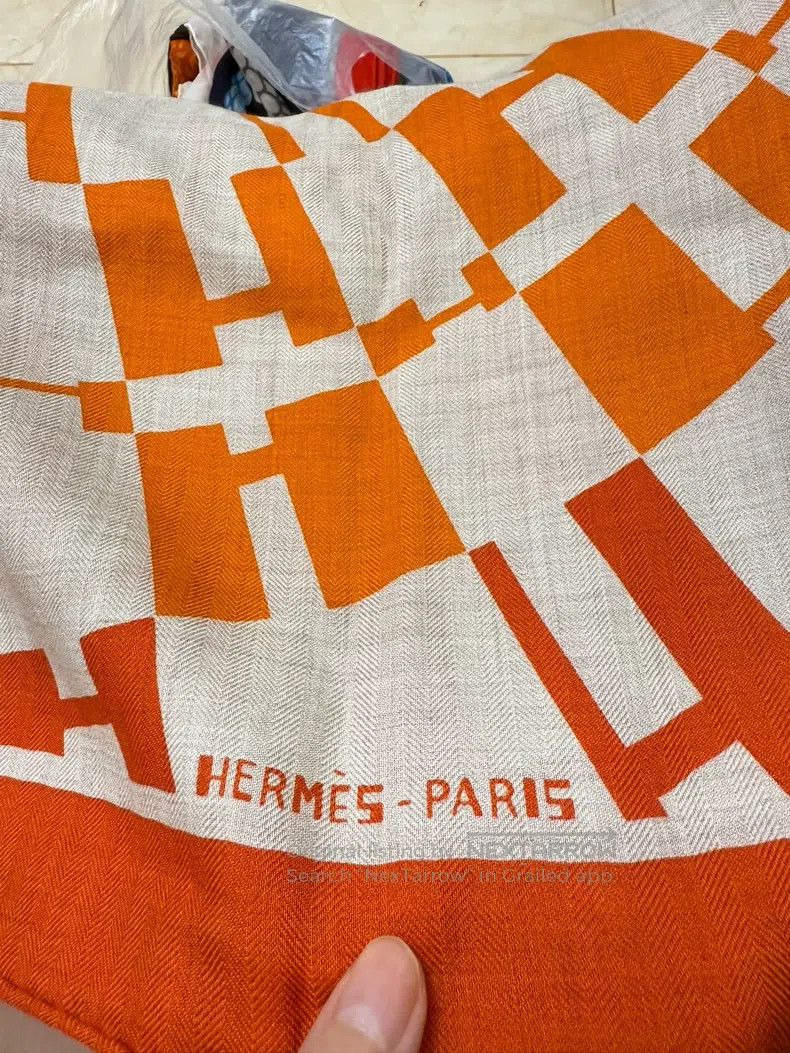 Hermes Hermes size 140*140 Shawl scarf, cashmere and silk fabric, Size ONE SIZE - 5 Thumbnail