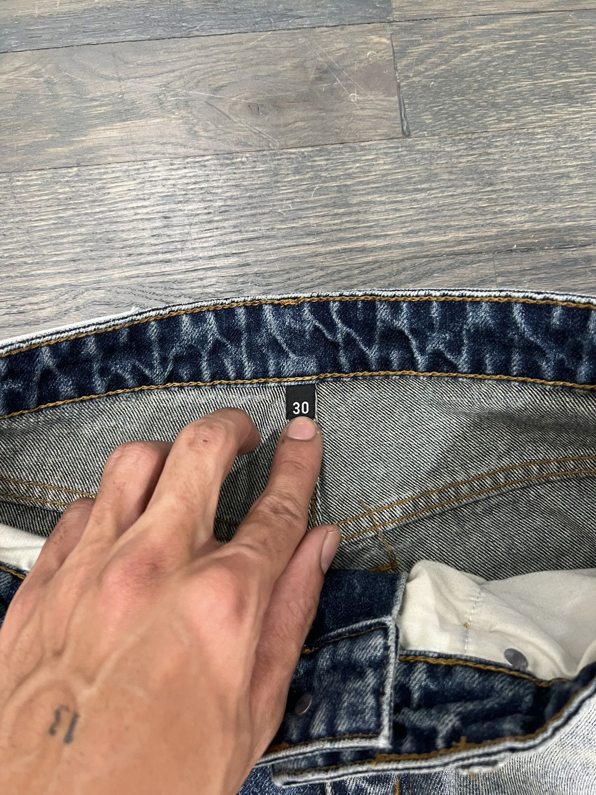 Who Decides War ULTRA FLARE SCRIPTURE DENIM Size US 30 / EU 46 - 5 Thumbnail