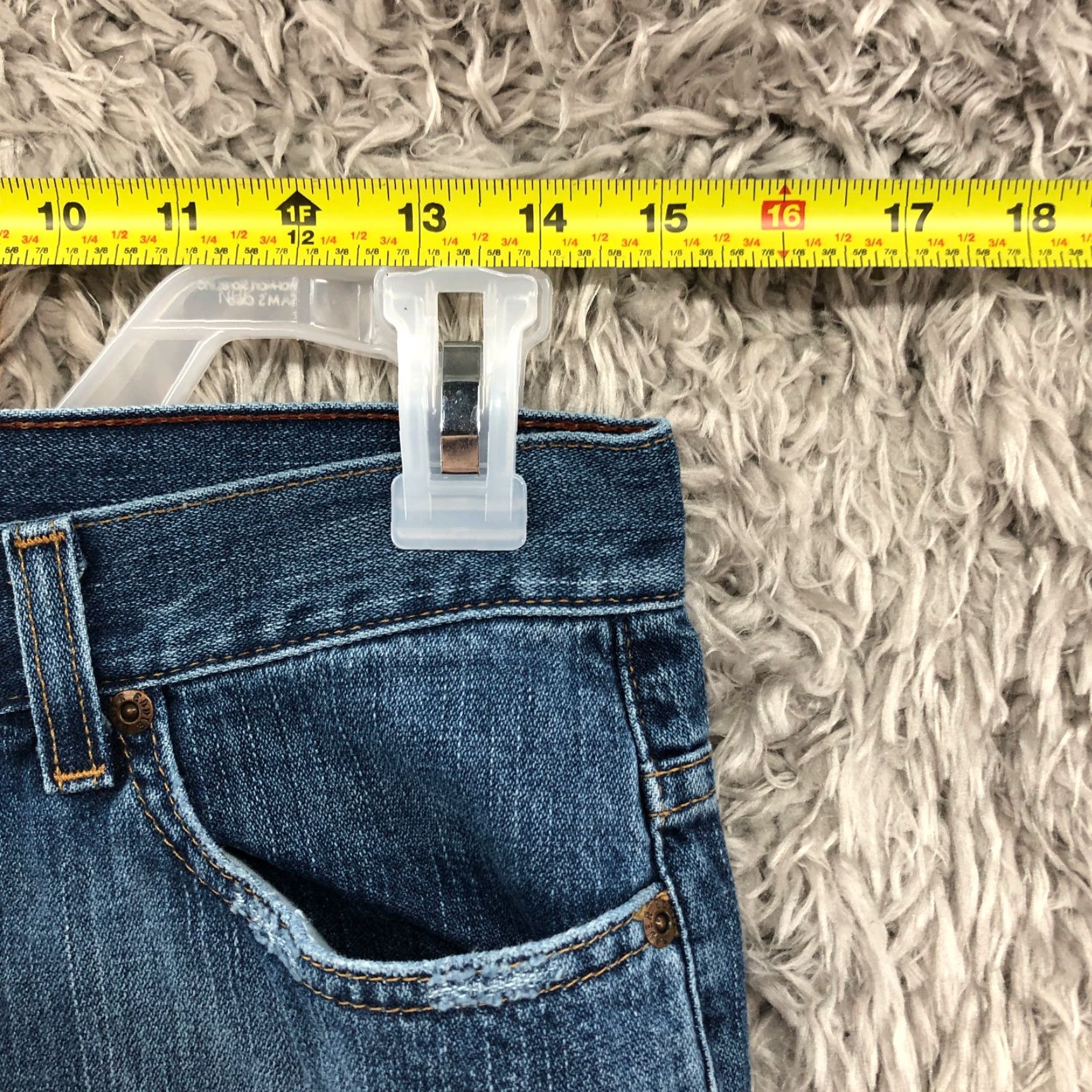 Eddie Bauer Eddie Bauer Jeans Size 10 Womens Mid Rise Dark Wash Blue Denim Capri Shirt? Size 32" / US 10 / IT 46 - 2 Thumbnail