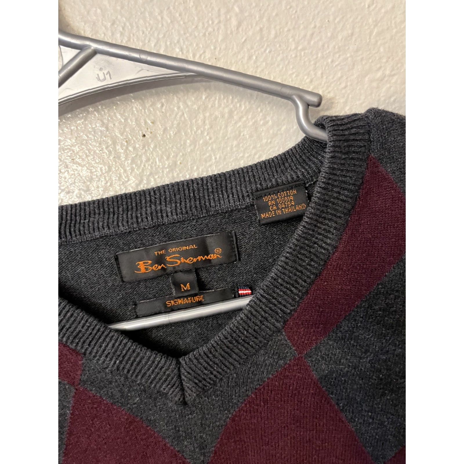 Ben Sherman Ben Sherman Mens V-Neck Sweater Gray 100% Cotton Argyle Medium Regular Knit Shirt Size US M / EU 48-50 / 2 - 2 Thumbnail