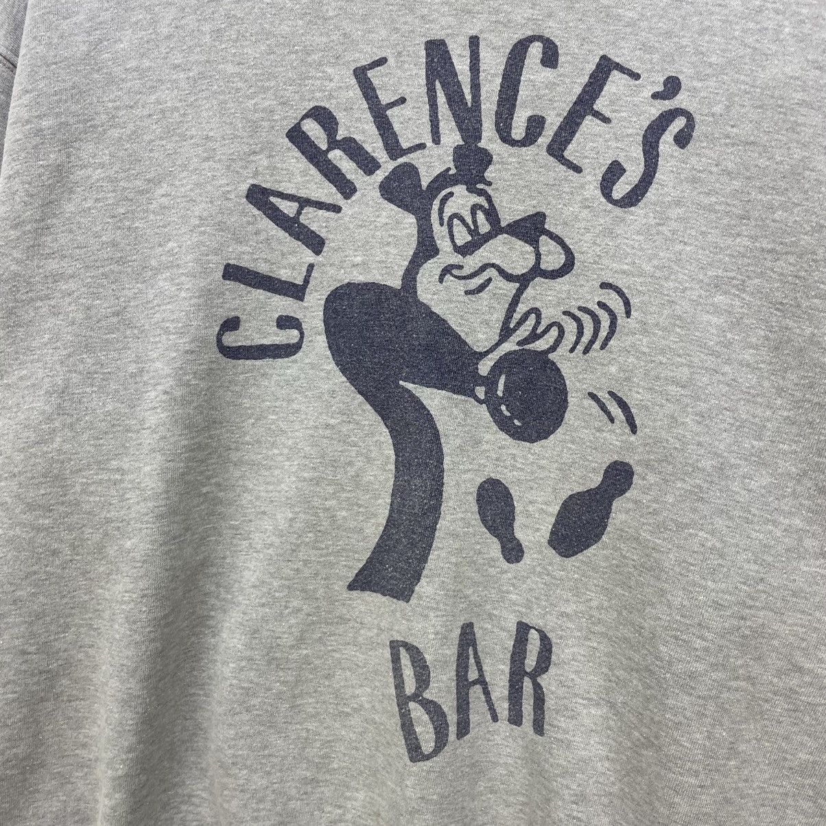 Vintage 💥Vintage Clarences Bar Cartoon Character Playing Bowling Size US M / EU 48-50 / 2 - 3 Thumbnail