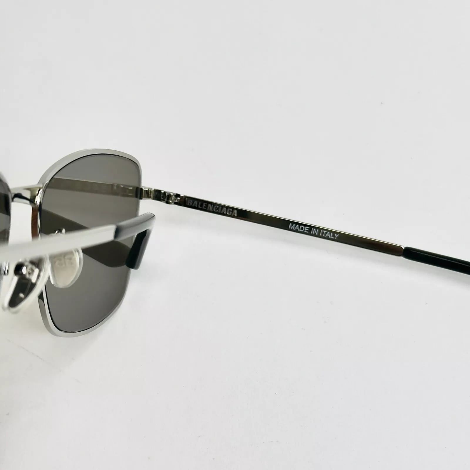 Balenciaga BALENCIAGA TAG PLATE 0280 Ruthenium Blue Mirror BB0280SA 003 Size ONE SIZE - 4 Thumbnail