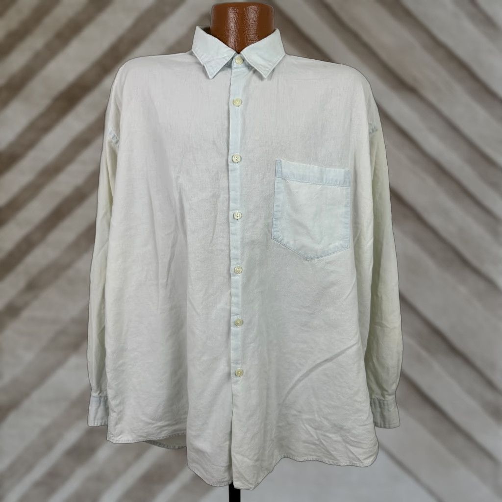 Vintage VINTAGE East Island Chambray Shirt Men L Oversized Blue 90s Beach Grunge Lightweight Cotton Shirt Mens Large Blue 90s Inspired Size US L / EU 52-54 / 3 - 1 Thumbnail