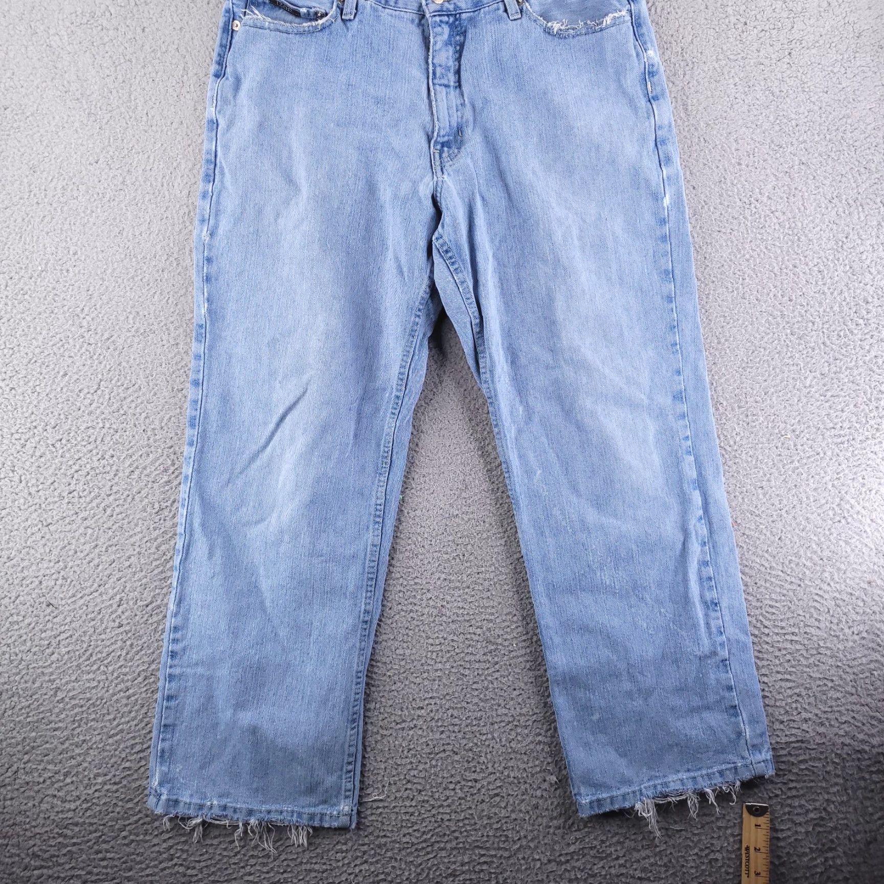 Izod VINTAGE Izod Jeans Mens 34x28 Blue Relaxed Distressed Light Wash Jeans Mens Size US 34 / EU 50 - 4 Thumbnail