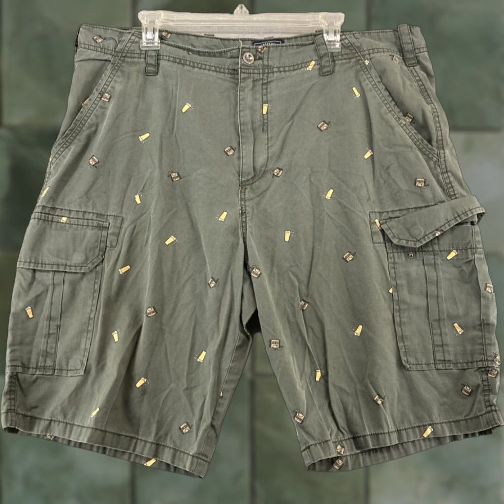 Vintage G.H. Bass & Co. Green Cargo Shorts Mens 40 Graphic Print Beer Party Outdoor Size US 40 / EU 56 - 1 Thumbnail