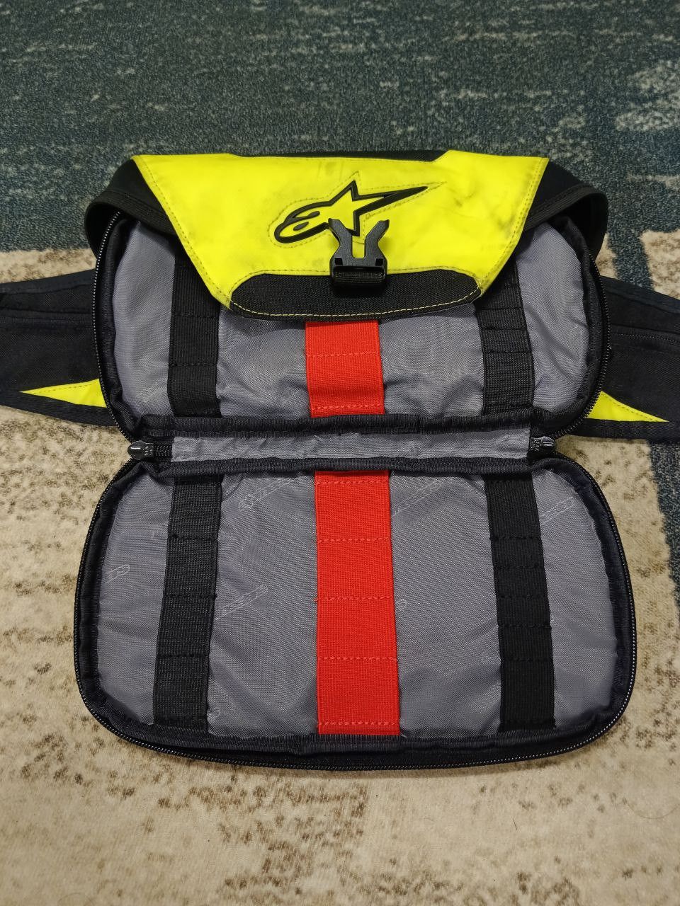 Alpinestars SICK🔥APINESTARS CROSSBODY/POUCH Size ONE SIZE - 3 Thumbnail