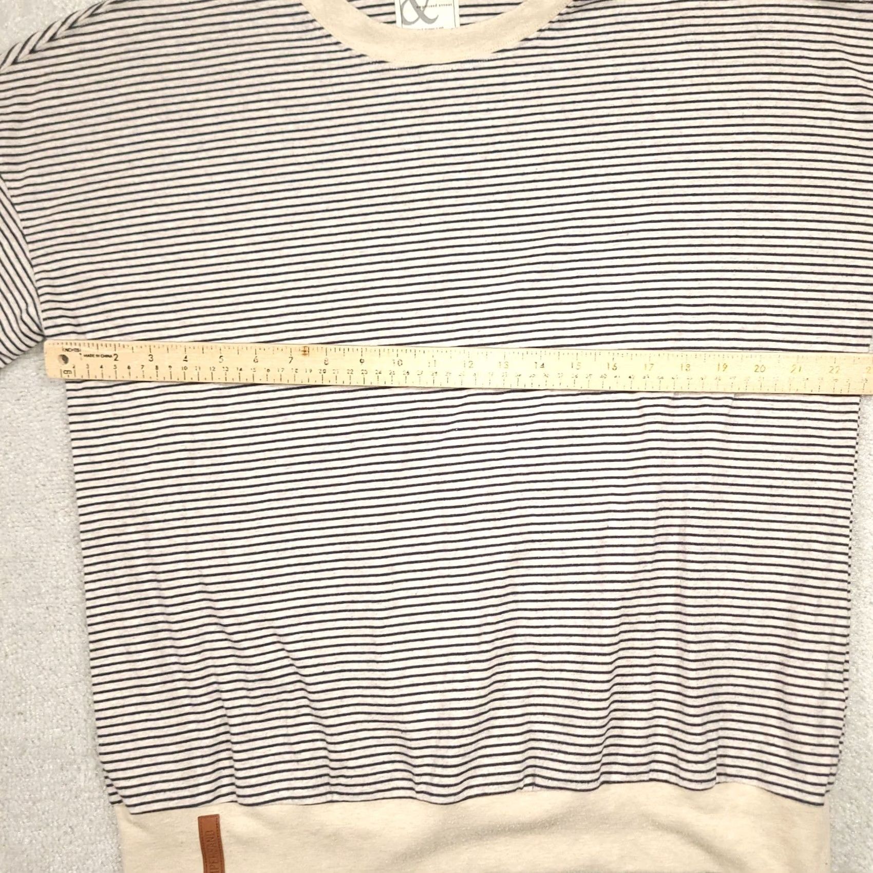 Avenue Ampersand Avenue Womens Sweatshirt Beige Striped Crewneck Size XL Long Sleeve Pullover Casual Fiber 95% Cotton 5% Spandex Size XL / US 12-14 / IT 48-50 - 3 Thumbnail