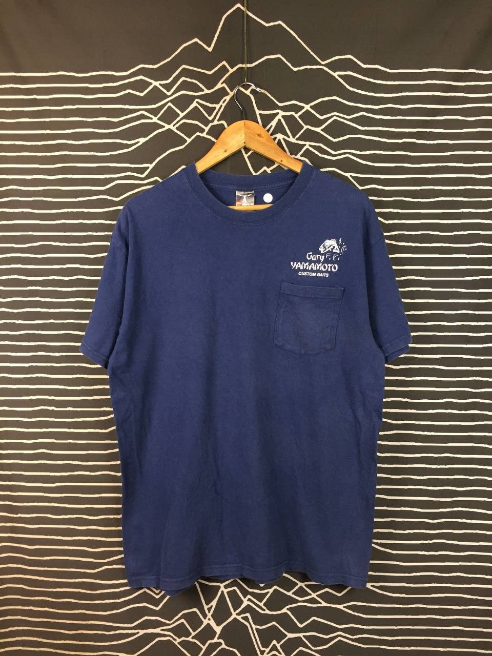 Japanese Brand Gary Yamamoto Custom Baits Big Logo Fishing Apparel Tee Size US L / EU 52-54 / 3 - 4 Thumbnail