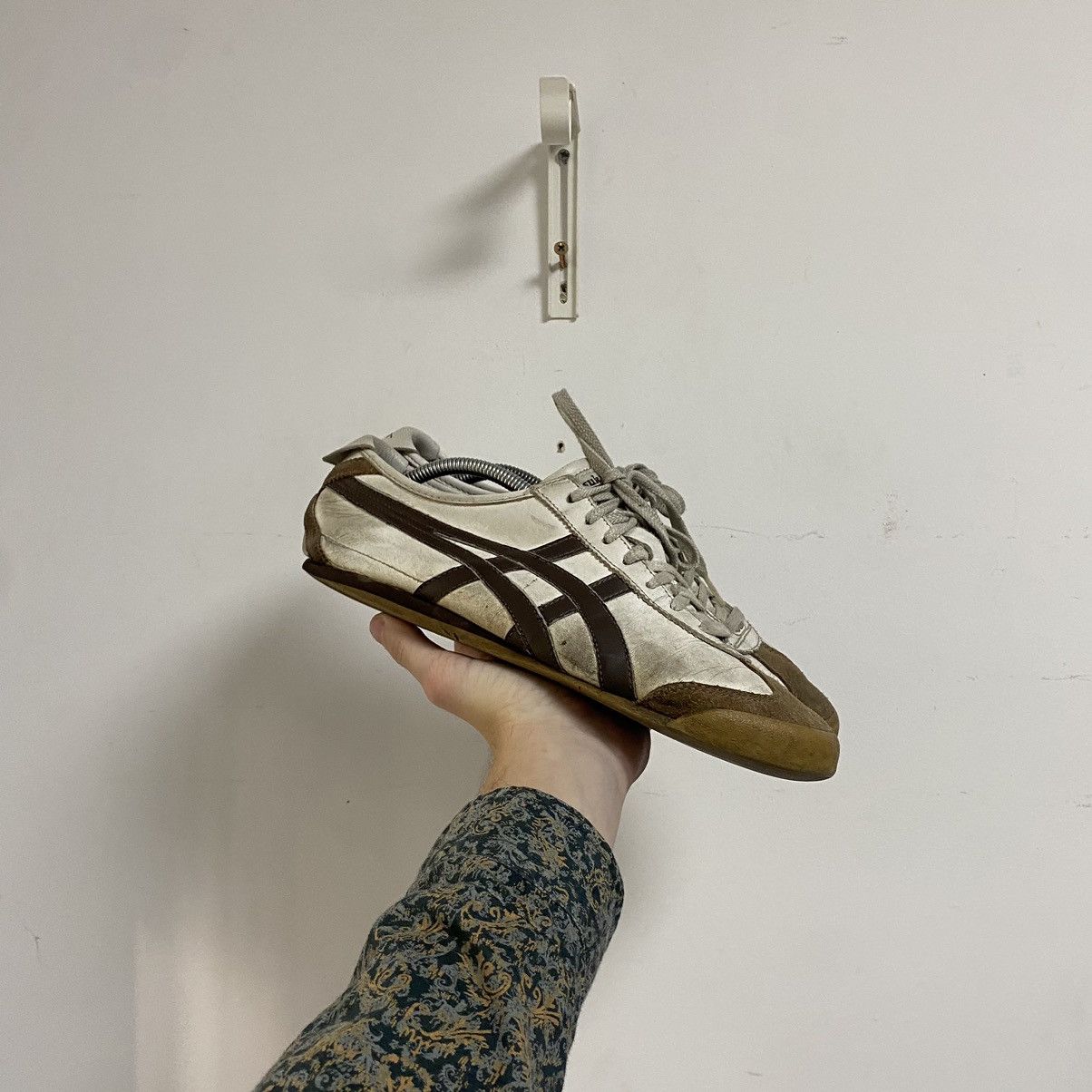Asics Vintage Asics Onitsuka Tiger Kill Bill Style Size US 9 / EU 42 - 1 Thumbnail