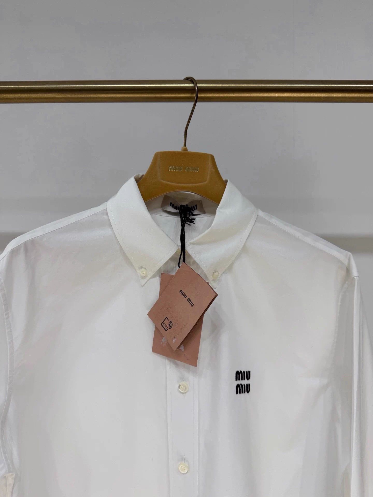 Miu Miu MIU MIU White Logo Shirt New w/ Tags 38 Size S / US 4 / IT 40 - 3 Thumbnail