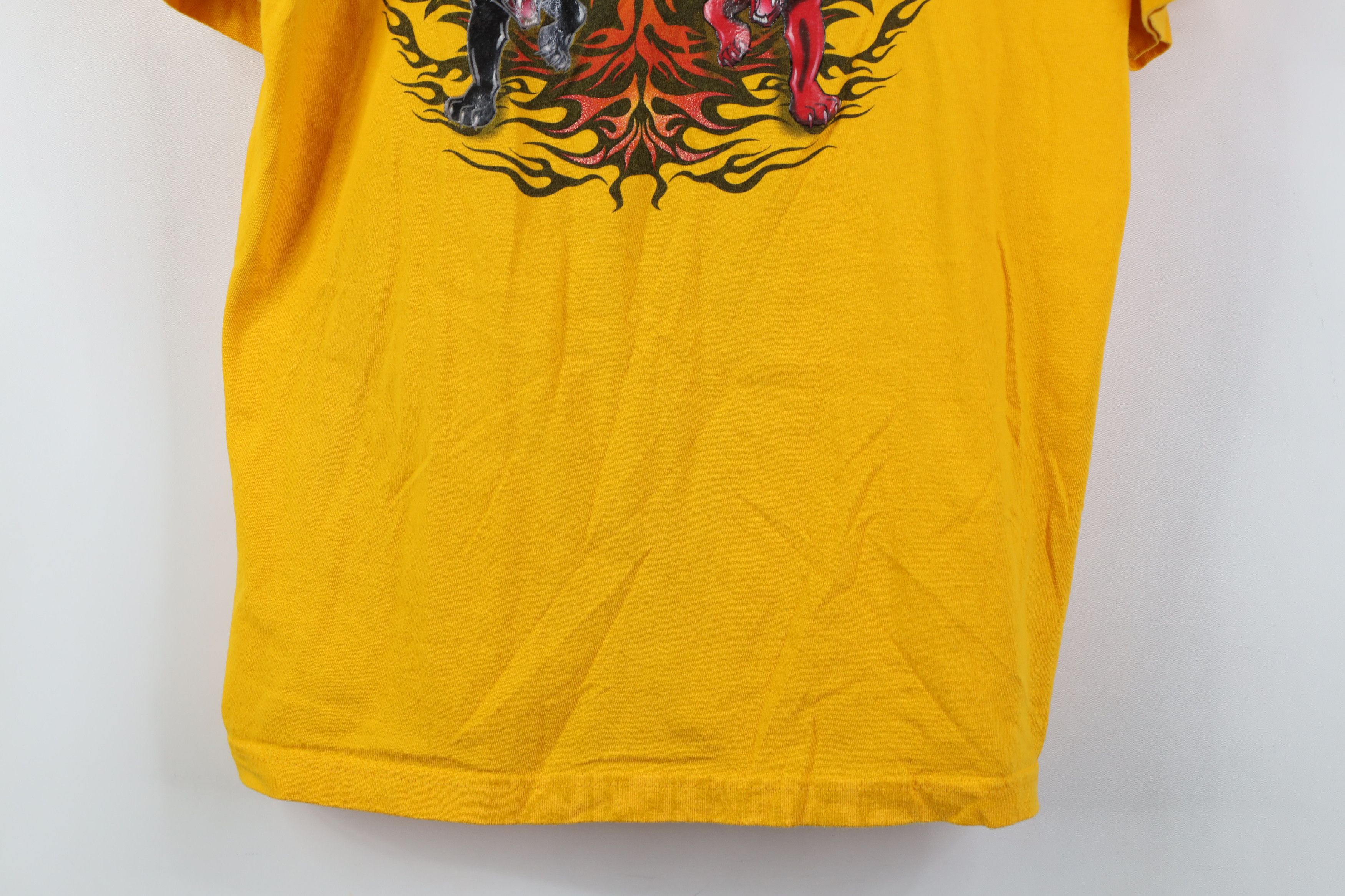 Vintage Vintage 90s Y2K Streetwear Tribal Fire Flames T-Shirt Size US S / EU 44-46 / 1 - 3 Thumbnail