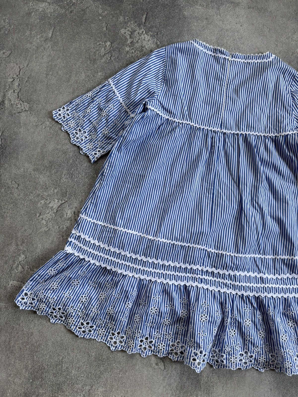 Ermanno Scervino Ermanno Scervino S/size striped dress 👗 blue short sleeve Size S / US 4 / IT 40 - 13 Thumbnail