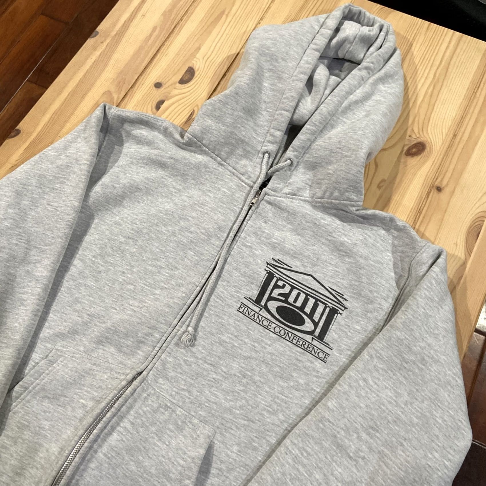 Oakley VINTAGE Oakley Hoodie Zip Up Staff Exclusive Conference Small Men Gray S" Size US S / EU 44-46 / 1 - 2 Thumbnail