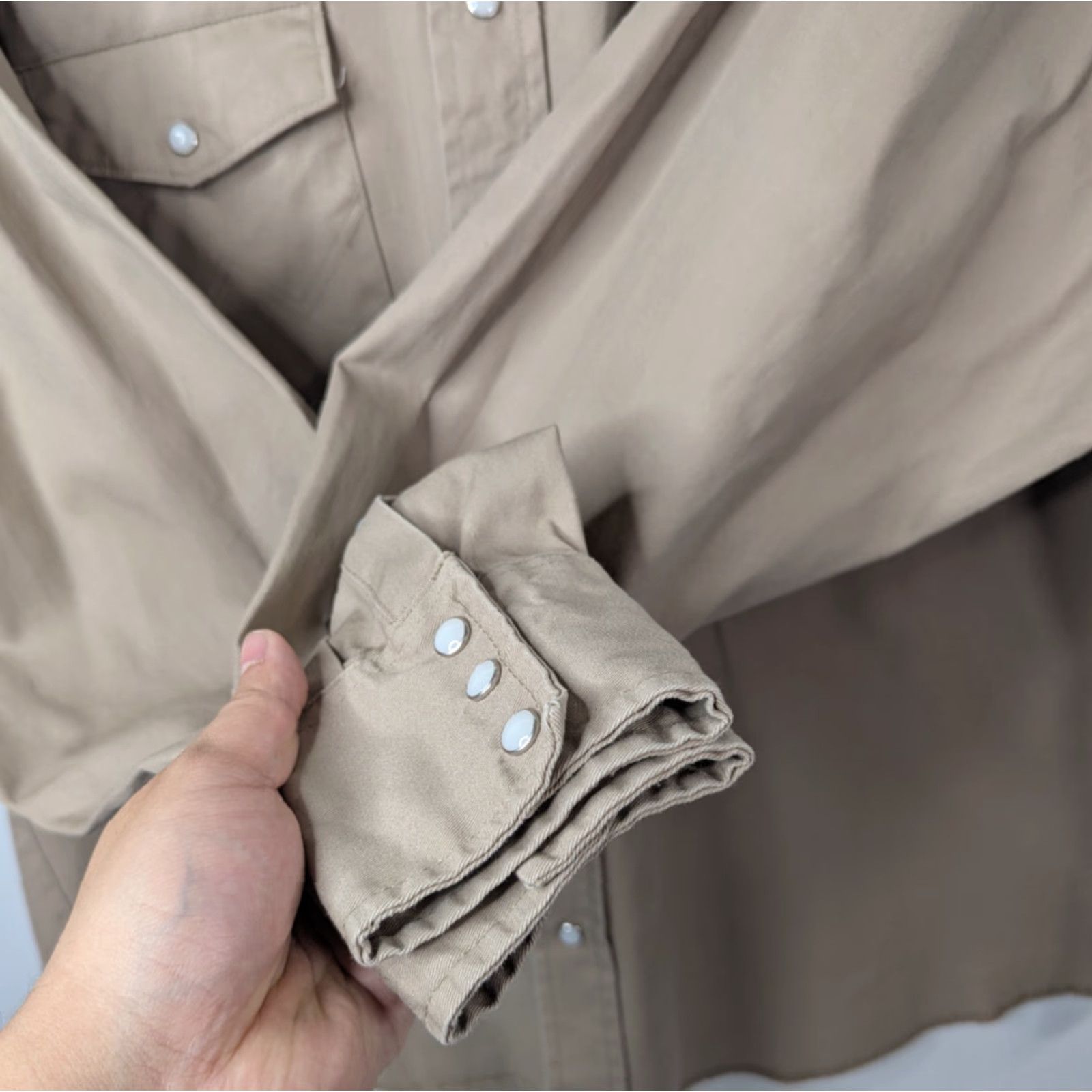 Wrangler VINTAGE Wrangler Mens Big 3X Khaki Cowboy Cut Western Firm Finish Work Shirt MS70319 Size US XXL / EU 58 / 5 - 3 Thumbnail