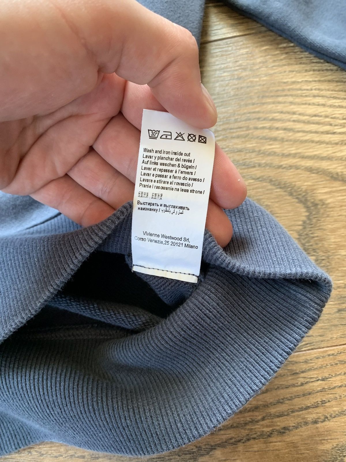 Vivienne Westwood VIVIENNE WESTWOOD Orb Logo Anglomania Classic Size US XS / EU 42 / 0 - 5 Thumbnail