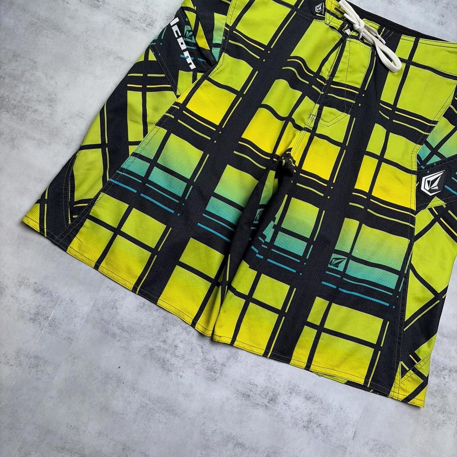 Hurley Y2K Green Hurley Grunge Surf Baggy Board Shorts Size US 34 / EU 50 - 3 Thumbnail