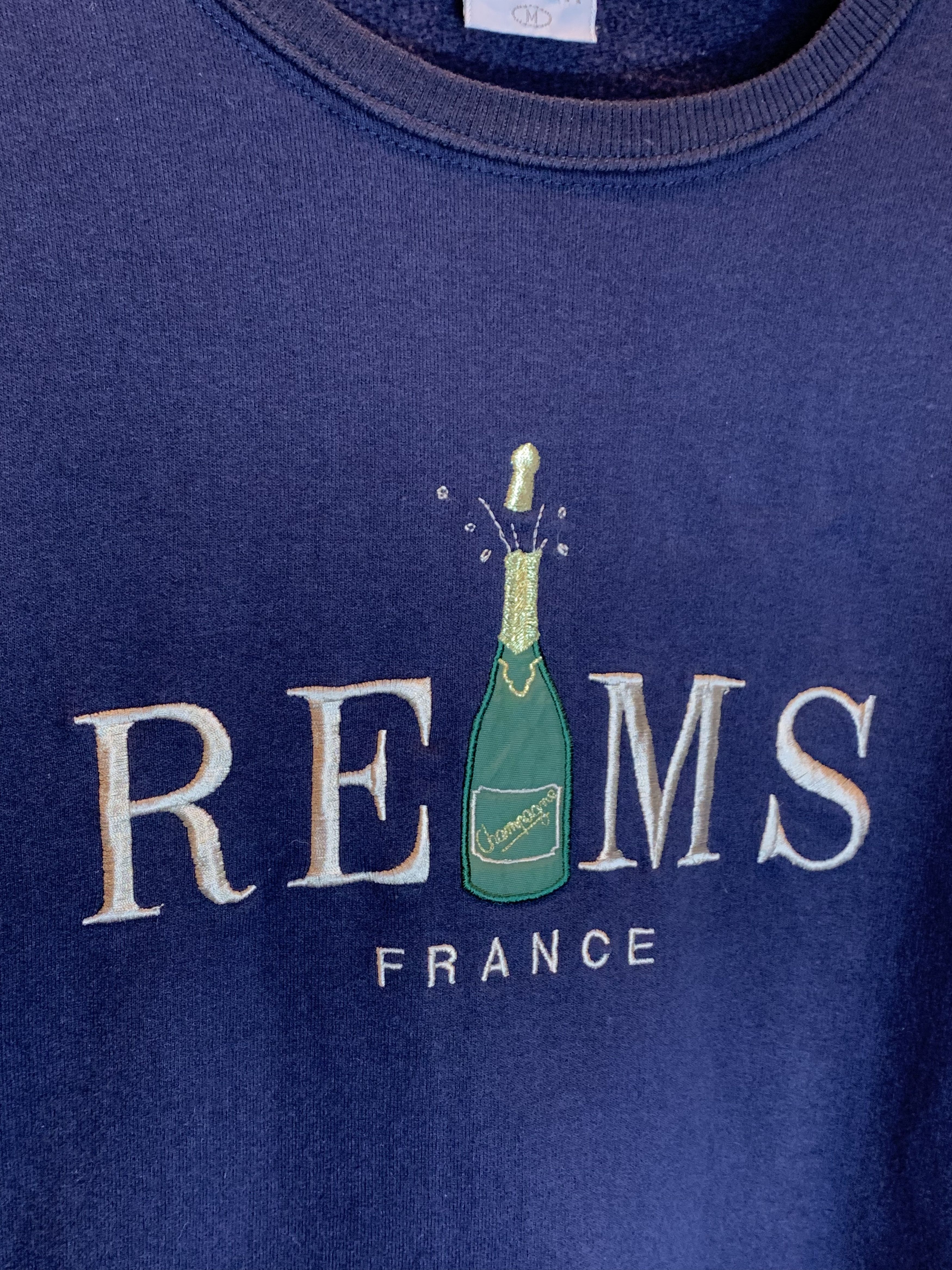 Vintage *RARE* Vintage Reims France Champagne Embroidered Sweatshirt Size US M / EU 48-50 / 2 - 2 Thumbnail